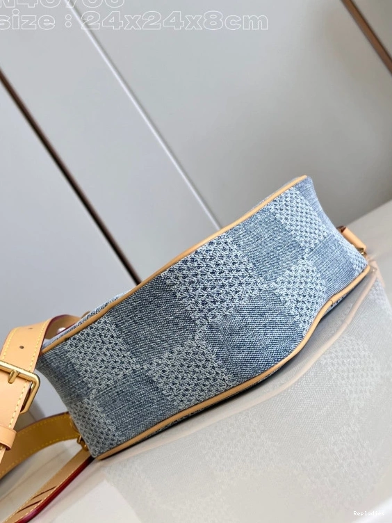Rep ladies VUITTON Messenger-24*24*8CM Chess LOUIS 0711
